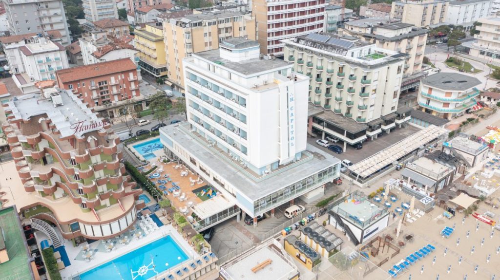 panoramica dall'alto dell'hotel capitol